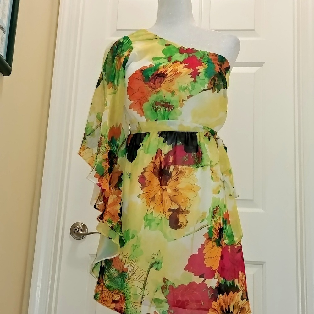 AUW Spring Yellow Floral Dress